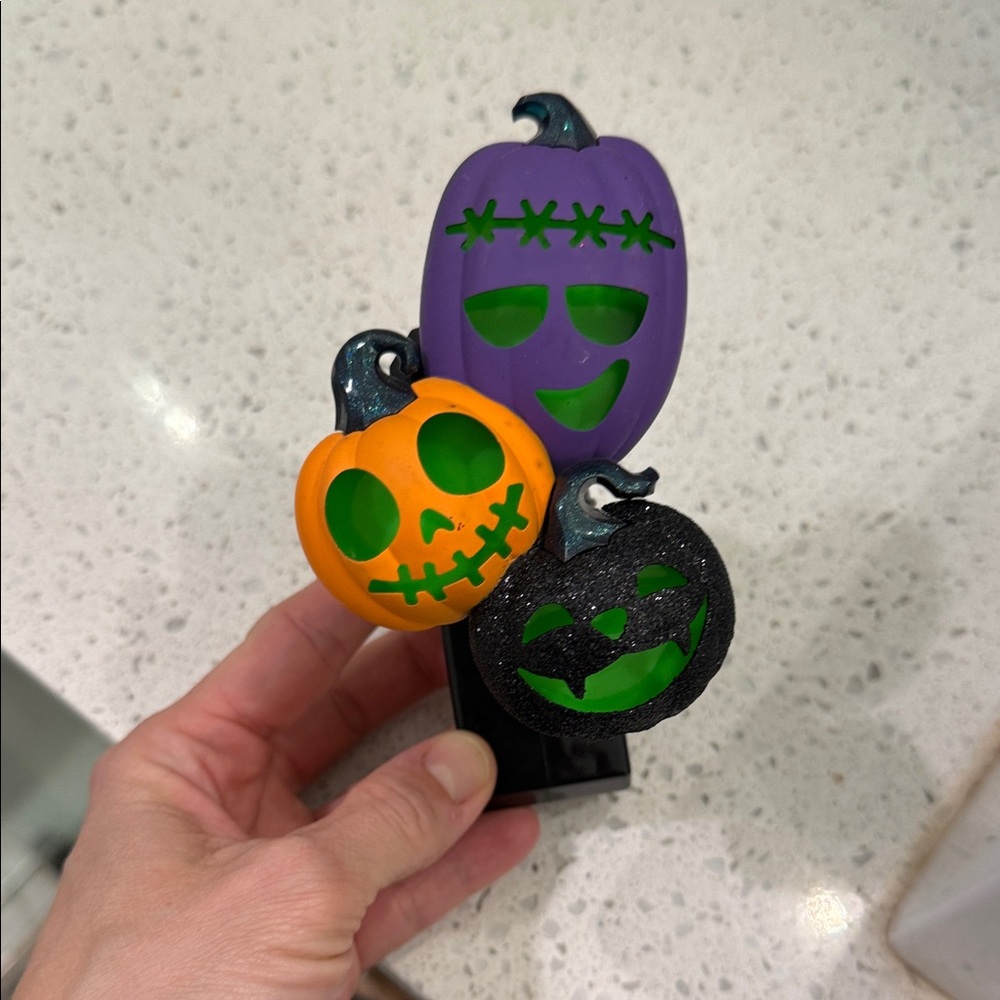 Halloween Pumpkin Spice Bath and Body Works Wallflower